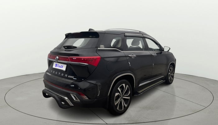 2024 MG HECTOR PLUS SHARP PRO 1.5 PETROL TURBO CVT 7 STR, Petrol, Automatic, 19,328 km, Right Back Diagonal