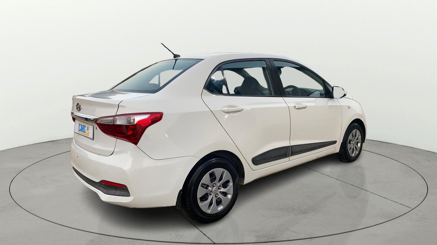2017 Hyundai Xcent E+, Petrol, Manual, 69,046 km, Right Back Diagonal