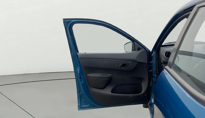 2021 Renault Kwid RXT 1.0 AMT (O), Petrol, Automatic, 43,858 km, LHS Front Door