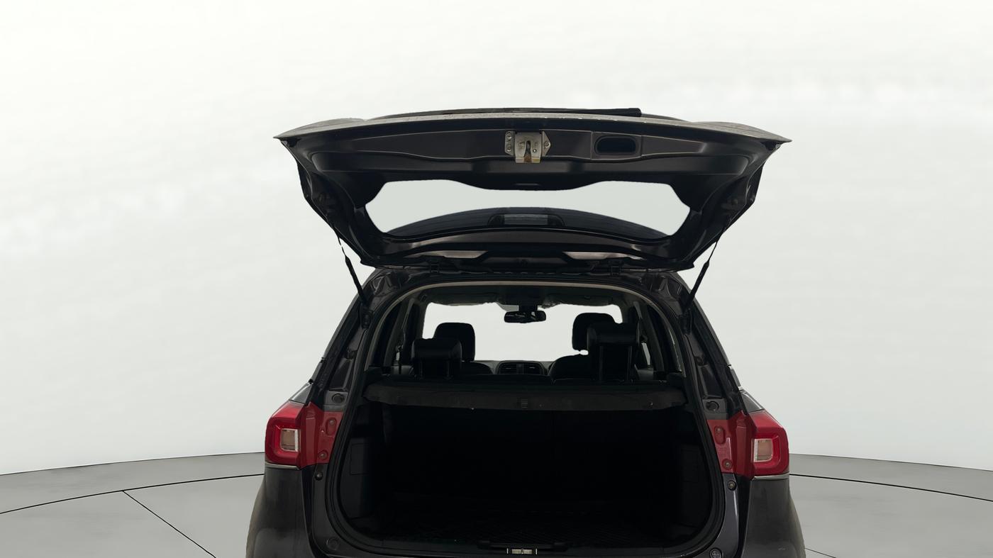 2022 Toyota URBAN CRUISER PREMIUM GRADE AT, Petrol, Automatic, 65,500 km, Boot Door Open