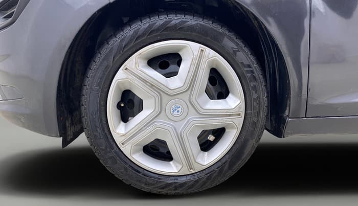 2021 Tata ALTROZ XM PLUS PETROL, Petrol, Manual, 34,212 km, Left Front Wheel