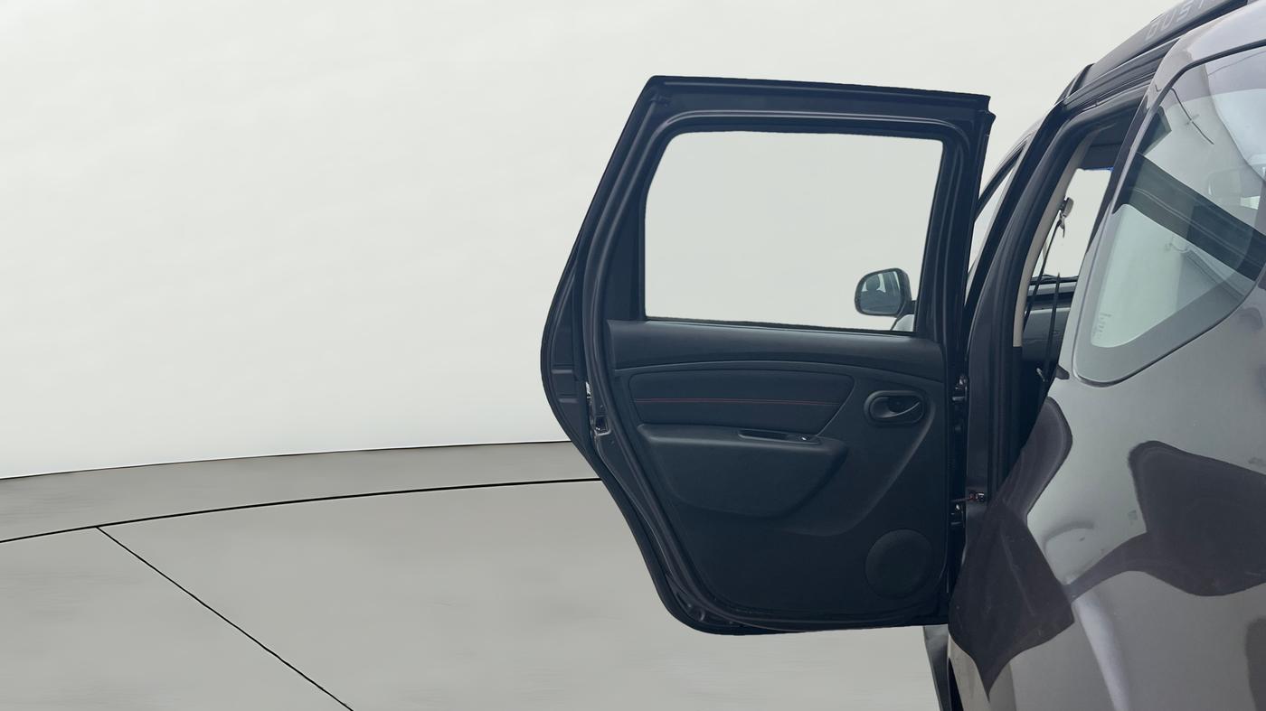 2018 Renault Duster RXS CVT, Petrol, Automatic, 54,897 km, LHS Rear Door