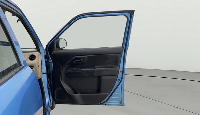 2022 Maruti New Wagon-R LXI CNG 1.0, CNG, Manual, 31,288 km, RHS Front Door