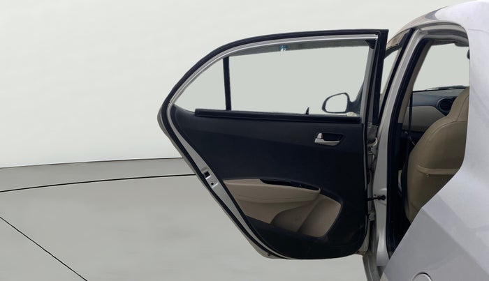 2015 Hyundai Xcent SX AT 1.2 (O), Petrol, Automatic, 1,37,994 km, LHS Rear Door