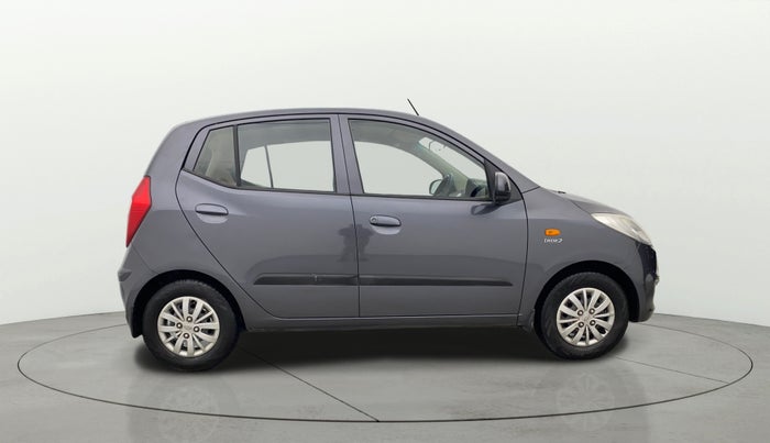 2016 Hyundai i10 SPORTZ 1.1, Petrol, Manual, 56,616 km, Right Side View