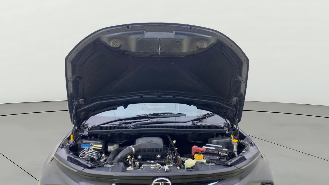 2023 Tata NEXON CREATIVE DUAL TONE 1.2 PETROL, Petrol, Manual, 13,722 km, Open Bonet