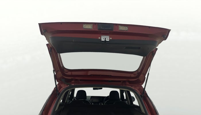 2023 KIA SONET HTK PLUS 1.5, Diesel, Manual, 1,11,384 km, Boot Door Open