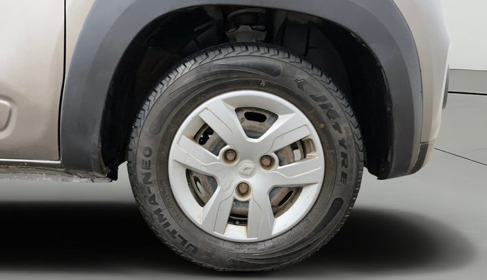2016 Renault Kwid RXL, Petrol, Manual, 60,772 km, Right Front Wheel