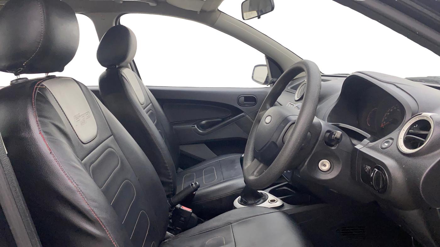2014 Ford Figo EXI 1.4 DIESEL, Diesel, Manual, 66,341 km, Right Side Front Door Cabin