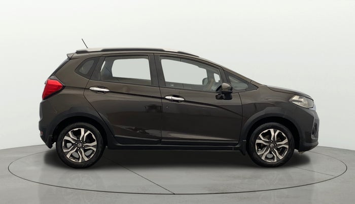 2017 Honda WR-V 1.5L I-DTEC VX MT, Diesel, Manual, 98,701 km, Right Side View