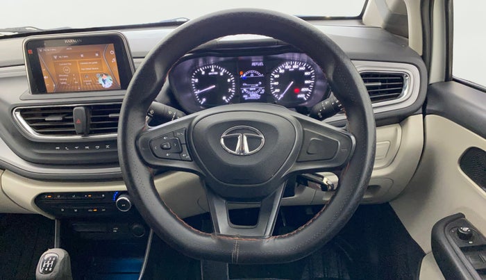 2022 Tata ALTROZ XM PLUS PETROL, Petrol, Manual, 52,809 km, Steering Wheel Close Up