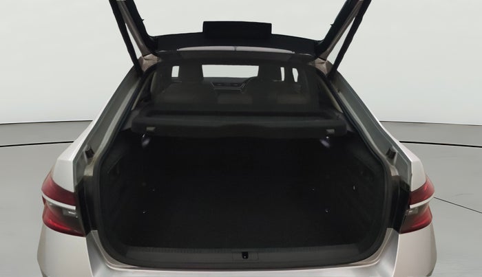 2021 Skoda Superb L&K 2.0 TSI AT, Petrol, Automatic, 43,942 km, Boot Open Zoomed View