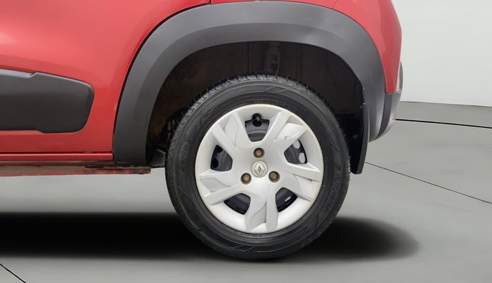 2022 Renault Kwid RXT 1.0 AMT, Petrol, Automatic, 44,209 km, Left Rear Wheel
