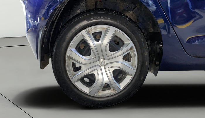 2023 Tata ALTROZ XM PLUS PETROL, Petrol, Manual, 21,889 km, Right Rear Wheel