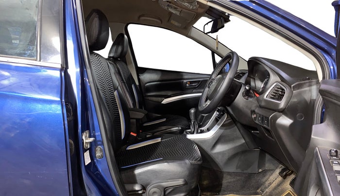 2019 Maruti S Cross ALPHA 1.3, Diesel, Manual, 93,011 km, Right Side Front Door Cabin