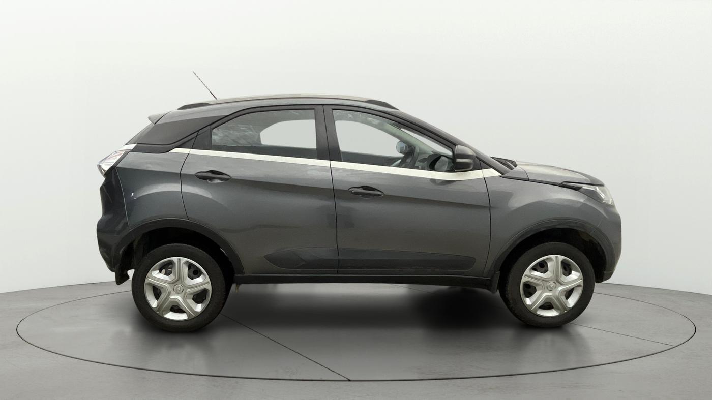 2020 Tata NEXON XM PETROL, Petrol, Manual, 69,249 km, Right Side View