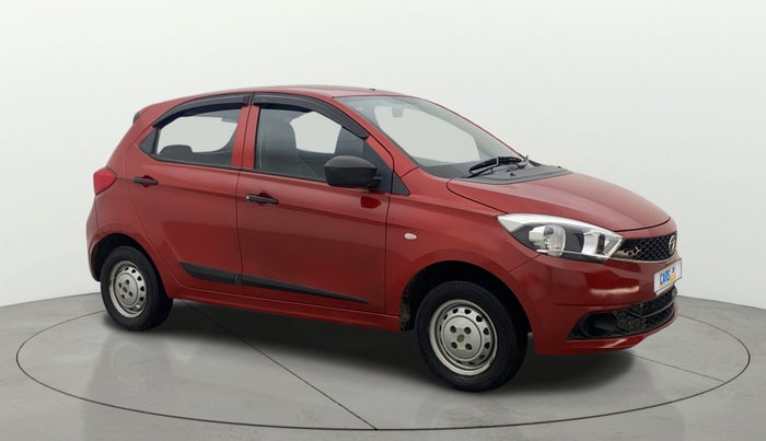 2017 Tata Tiago XM PETROL, Petrol, Manual, 1,04,640 km, Right Front Diagonal