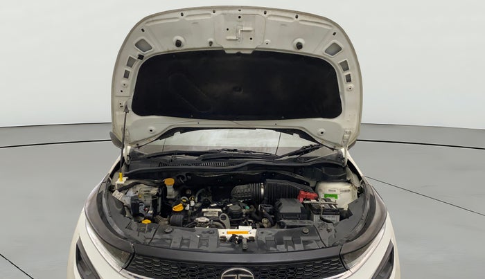 2022 Tata ALTROZ XM PLUS PETROL, Petrol, Manual, 33,960 km, Open Bonet