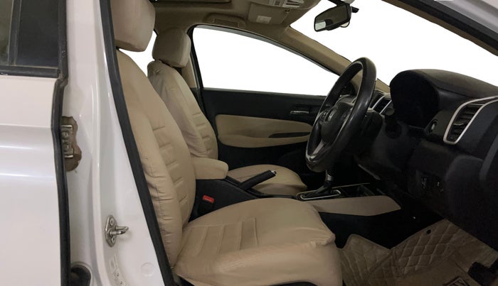 2022 Honda City 1.5L I-VTEC VX CVT, CNG, Automatic, 87,883 km, Right Side Front Door Cabin