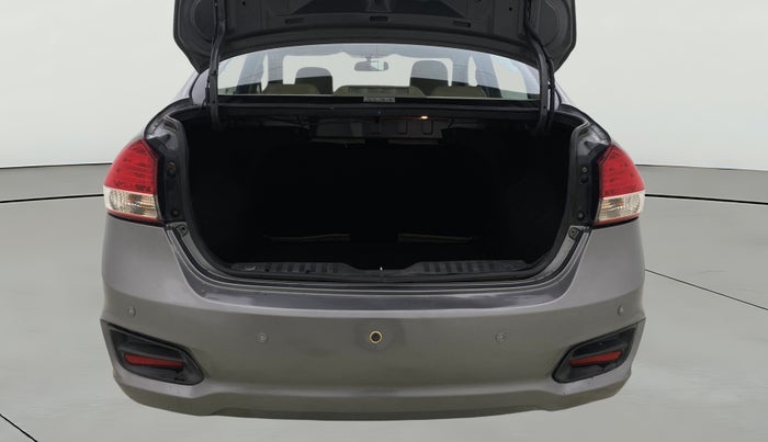 2017 Maruti Ciaz DELTA 1.4 AT PETROL, Petrol, Automatic, 61,821 km, Boot Open Zoomed View