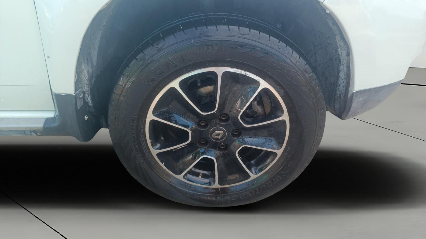 2016 Renault Duster 110 PS RXZ 4X2 AMT DIESEL, Diesel, Automatic, 34,310 km, Right Front Wheel