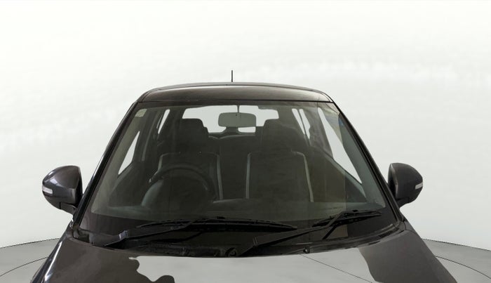 2015 Maruti Swift VXI, Petrol, Manual, 30,231 km, Front Windshield