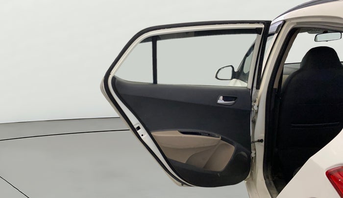 2017 Hyundai Grand i10 SPORTZ (O) 1.2 KAPPA VTVT, Petrol, Manual, 47,150 km, LHS Rear Door