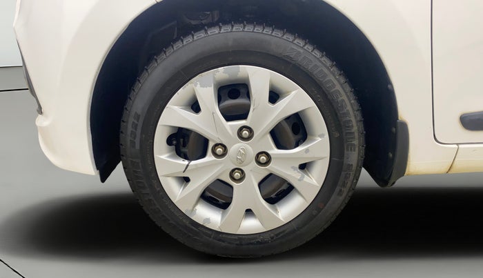 2015 Hyundai Grand i10 SPORTZ 1.2 KAPPA VTVT, Petrol, Manual, 49,022 km, Left Front Wheel