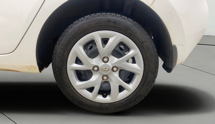 2017 Hyundai Grand i10 MAGNA AT 1.2 KAPPA VTVT, Petrol, Automatic, 17,014 km, Left Rear Wheel