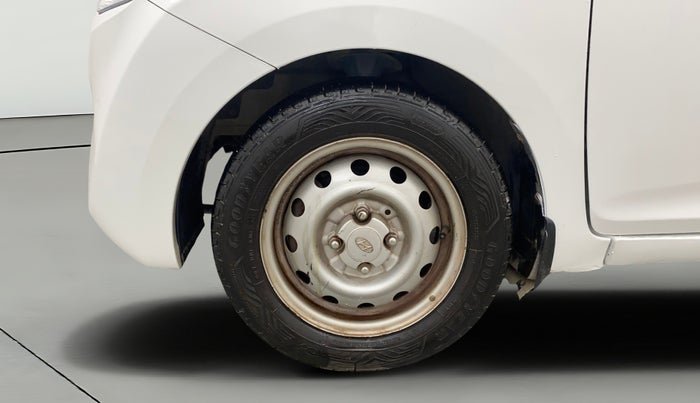 2018 Hyundai Eon ERA +, Petrol, Manual, 63,286 km, Left Front Wheel