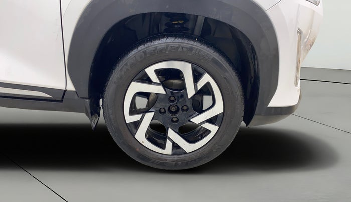 2021 Nissan MAGNITE XV MT, Petrol, Manual, 25,153 km, Right Front Wheel