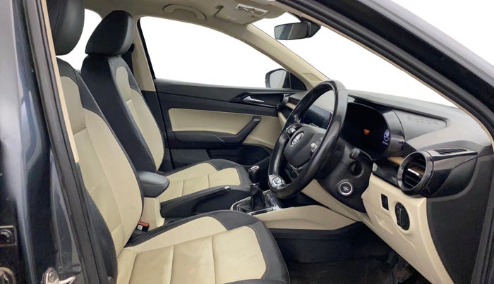 2022 Skoda SLAVIA STYLE 1.0L TSI MT, Petrol, Manual, 32,220 km, Right Side Front Door Cabin