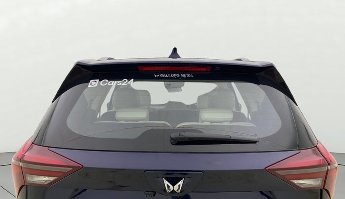 2025 Mahindra XUV700 AX 7 LUXURY D AT 7 STR, Diesel, Automatic, 15,433 km, Rear Windshield