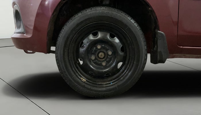 2016 Maruti Alto K10 VXI, Petrol, Manual, 24,284 km, Left Front Wheel