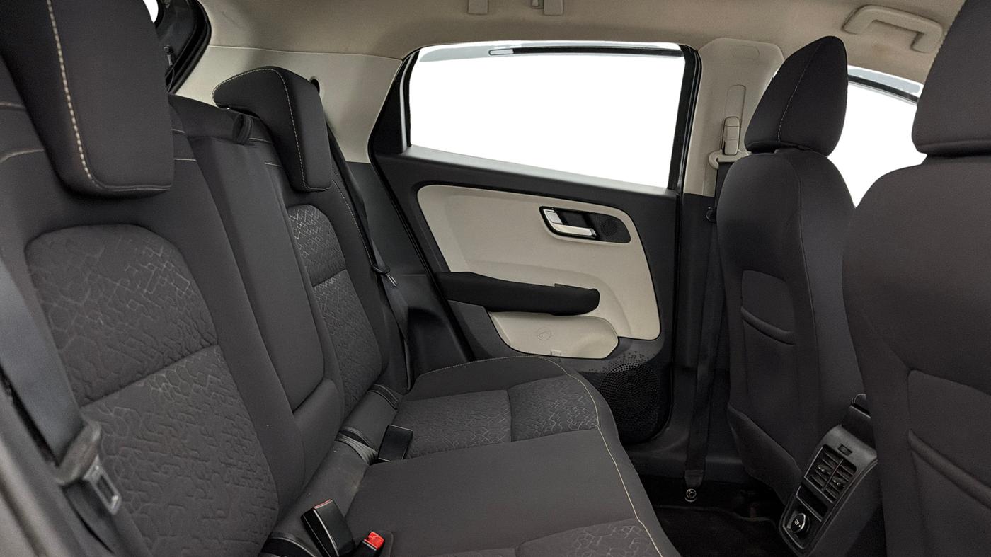 2023 Tata ALTROZ XZA, Petrol, Automatic, 23,796 km, Right Side Rear Door Cabin