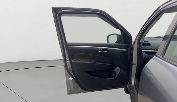 2013 Maruti Swift VDI, Diesel, Manual, 1,28,567 km, LHS Front Door