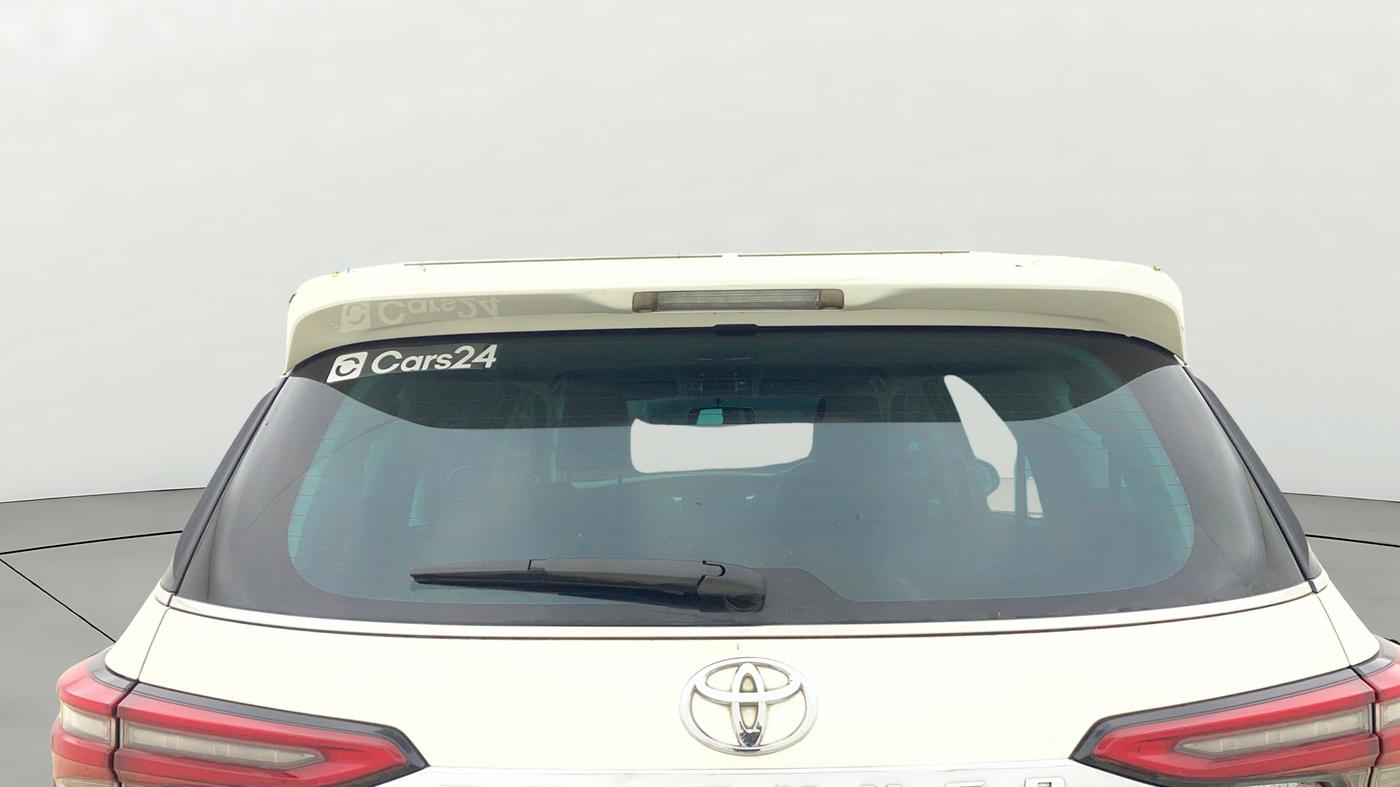 2023 Toyota Fortuner 4X2 AT 2.8 DIESEL, Diesel, Automatic, 50,235 km, Rear Windshield