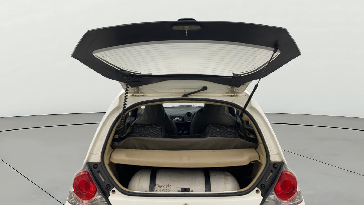 2015 Honda Brio VX AT, CNG, Automatic, 75,747 km, Boot Door Open