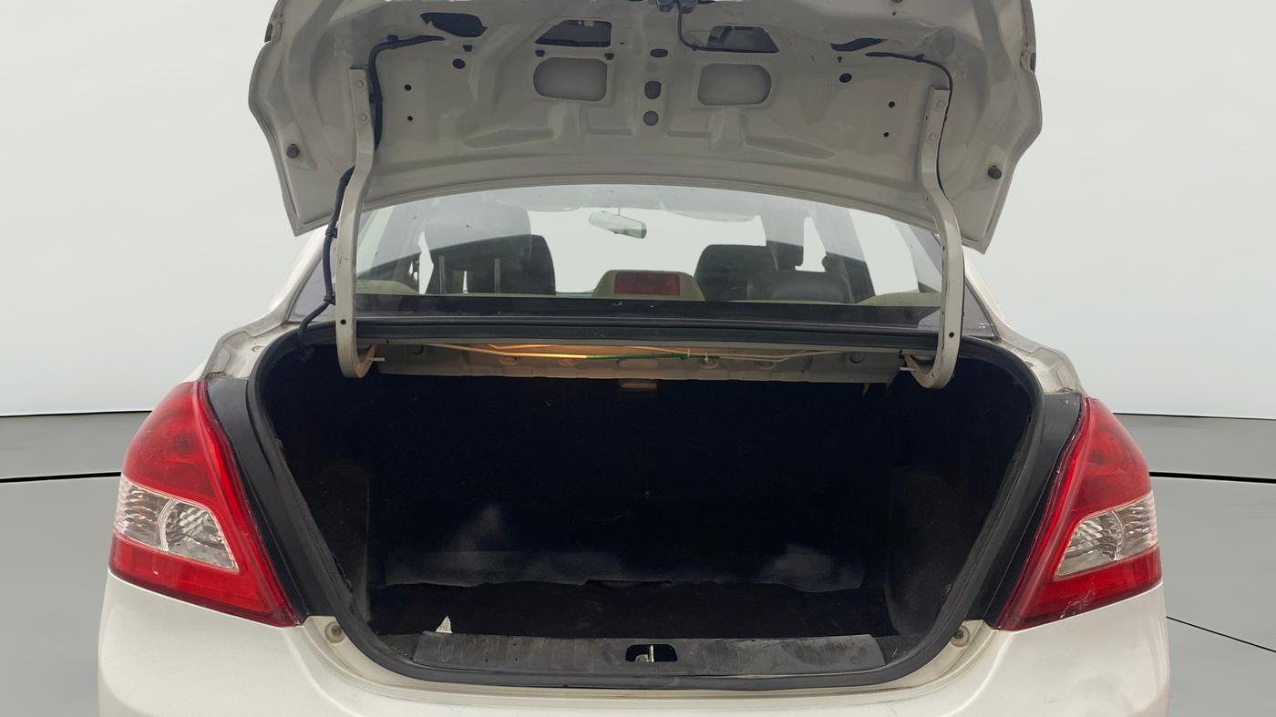 2015 Maruti Swift Dzire VXI, Petrol, Manual, 74,087 km, Boot Open Zoomed View