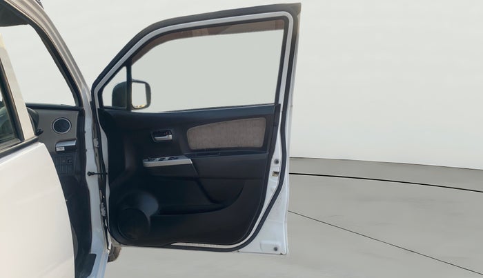 2015 Maruti Wagon R 1.0 VXI, Petrol, Manual, 71,933 km, RHS Front Door