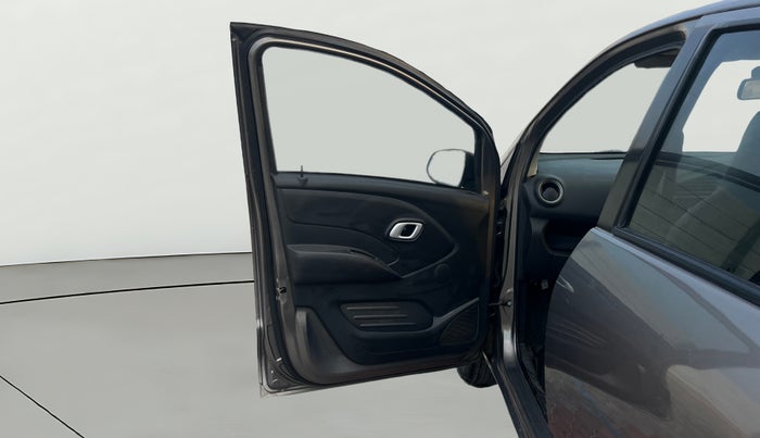 2017 Datsun Redi Go T (O), Petrol, Manual, 85,636 km, LHS Front Door