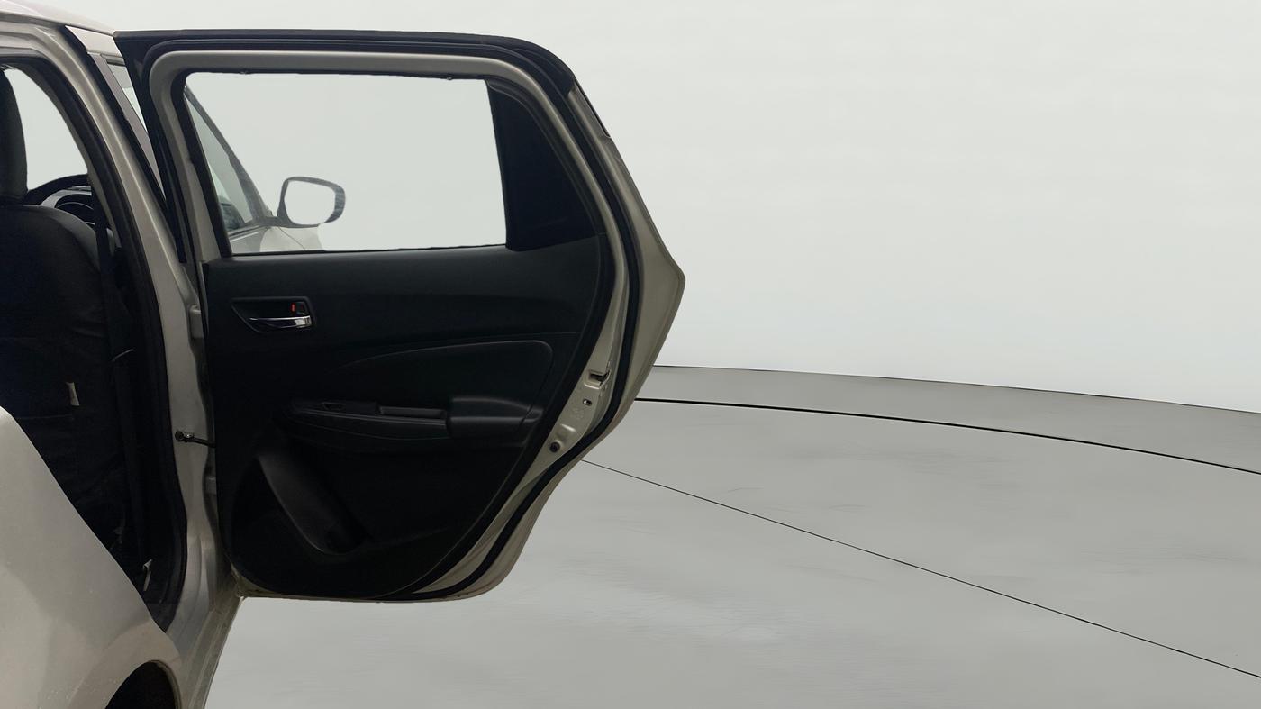 2023 Maruti Swift VXI CNG, CNG, Manual, 91,940 km, RHS Rear Door