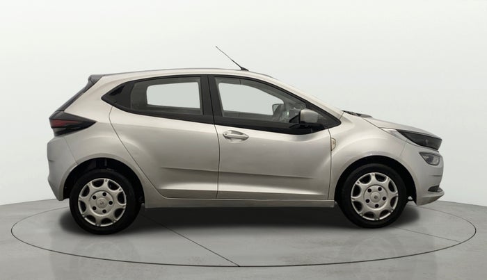 2020 Tata ALTROZ XM PETROL, Petrol, Manual, 49,975 km, Right Side View
