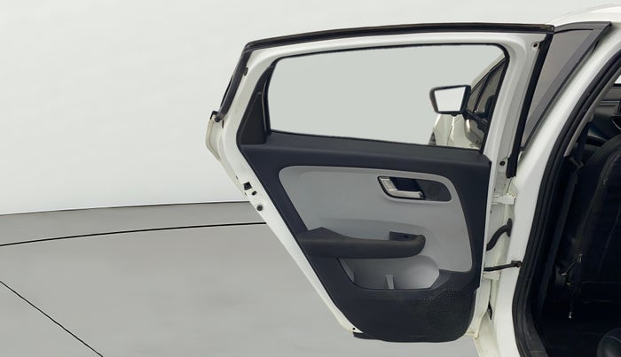 2021 Tata ALTROZ XZ DIESEL, Diesel, Manual, 37,813 km, LHS Rear Door