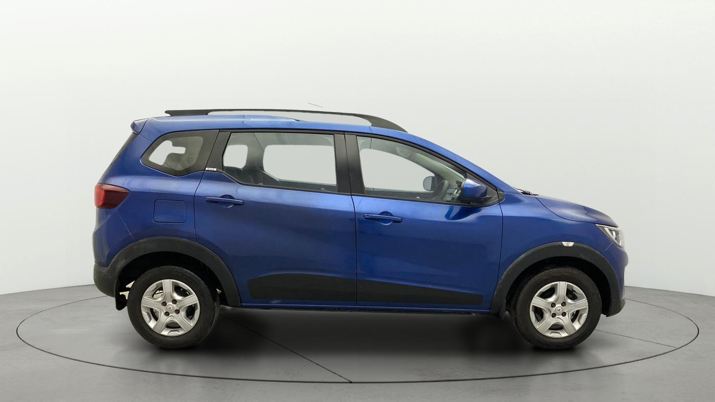 2019 Renault TRIBER RXZ, Petrol, Manual, 1,00,689 km, Right Side View