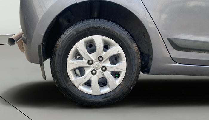 2017 Hyundai Elite i20 SPORTZ 1.2, Petrol, Manual, 83,911 km, Right Rear Wheel