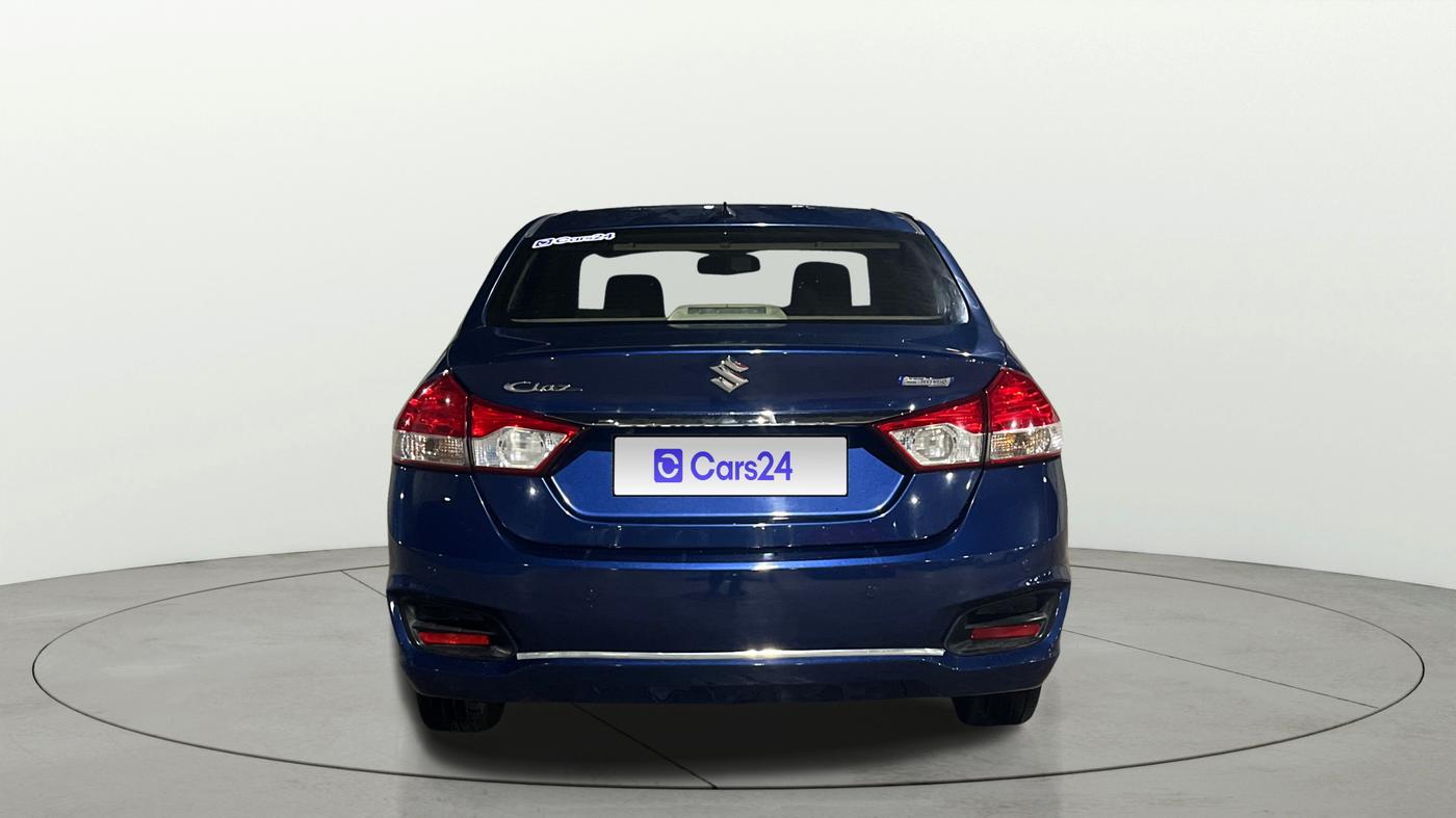 2017 Maruti Ciaz ALPHA DIESEL 1.3, Diesel, Manual, 93,874 km, Back/Rear