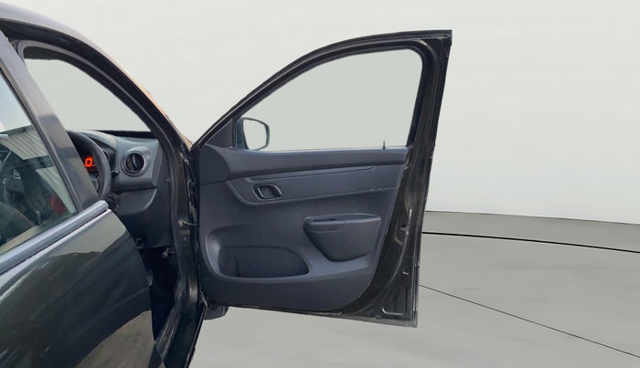 2016 Renault Kwid RXT 0.8, Petrol, Manual, 75,593 km, RHS Front Door