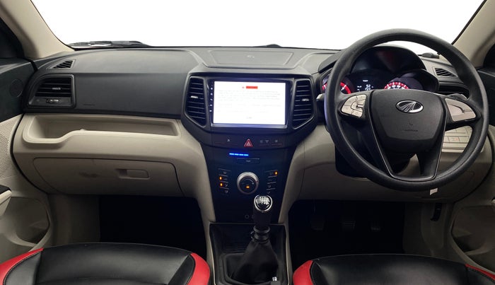 2022 Mahindra XUV300 W6 1.5 Diesel, Diesel, Manual, 50,637 km, Dashboard