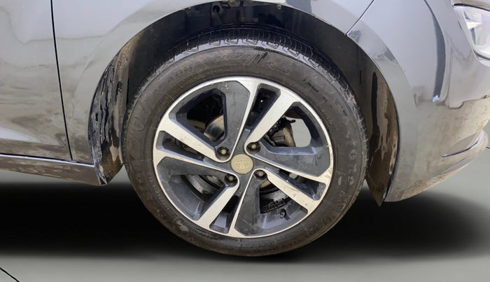 2020 Tata ALTROZ XZ PETROL, Petrol, Manual, 84,233 km, Right Front Wheel